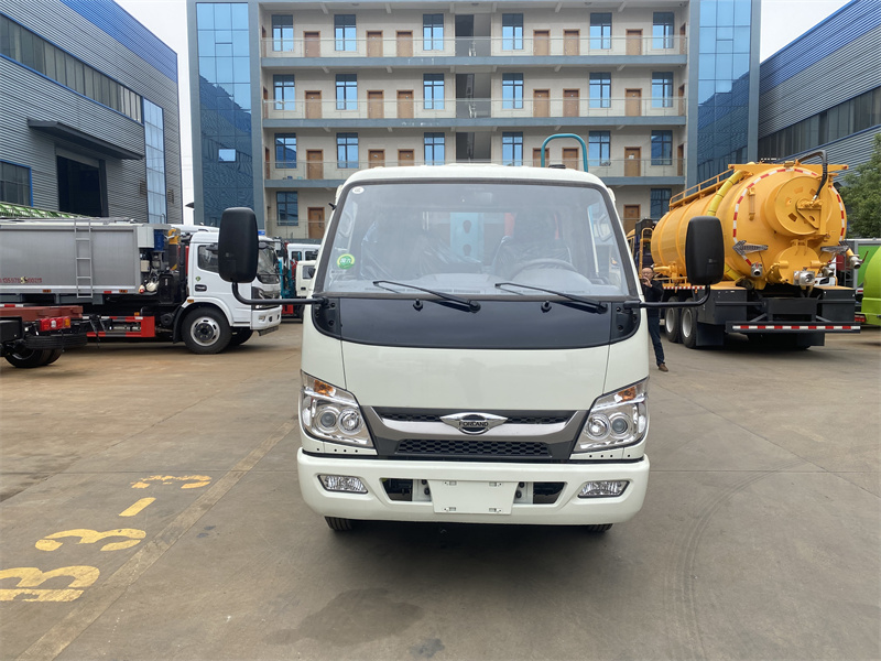 藍(lán)牌 福田小卡后裝壓縮垃圾車